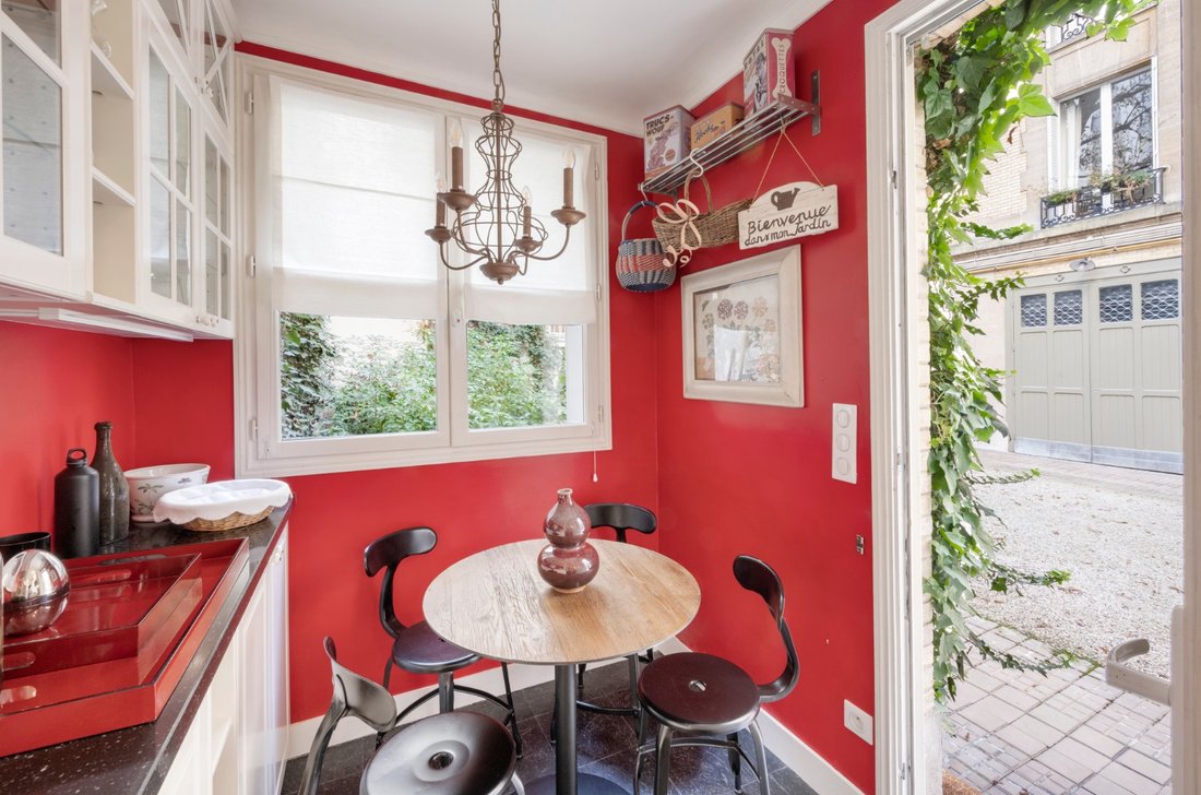 Apartment in Palais Royal, Paris 1er Arrondissement, Paris 5 - 15869938