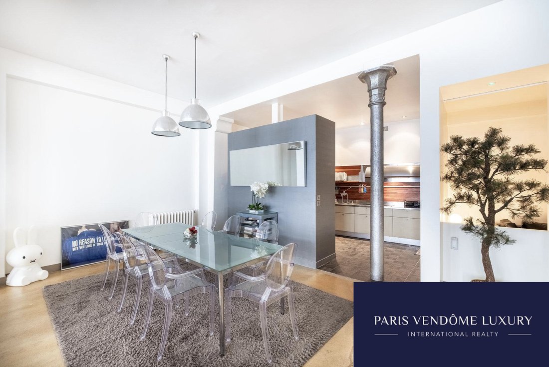 Apartment in Palais Royal, Paris 1er Arrondissement, Paris 3 - 15869885