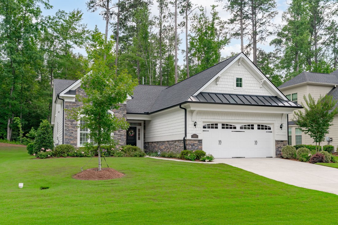 House in Apex, North Carolina, United States 2 - 15868332