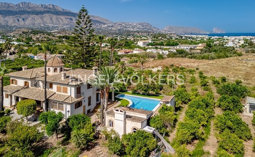 Villa in Altea, Valencian Community, Spain 1