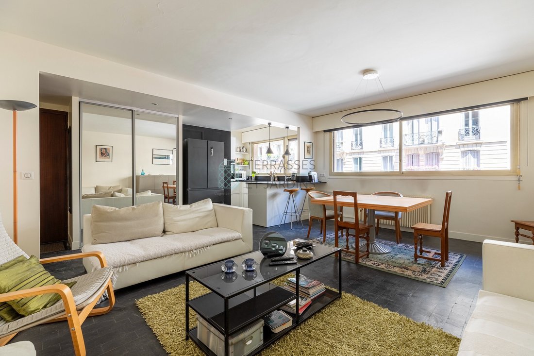 Apartment in Palais Royal, Paris 1er Arrondissement, Paris 3 - 15869687