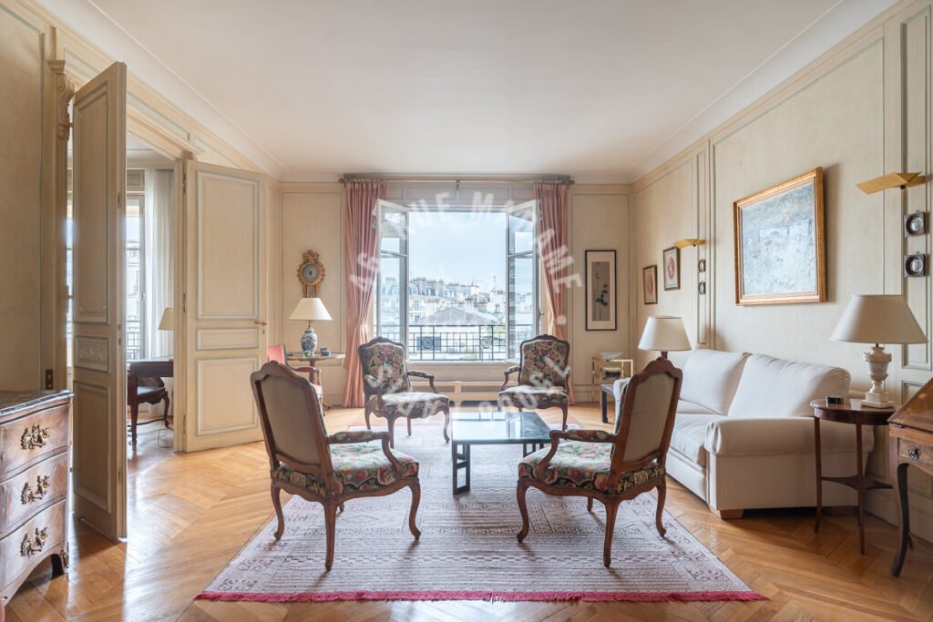 Apartment in Odéon, Paris 6e Arrondissement, Paris 2 - 15868949