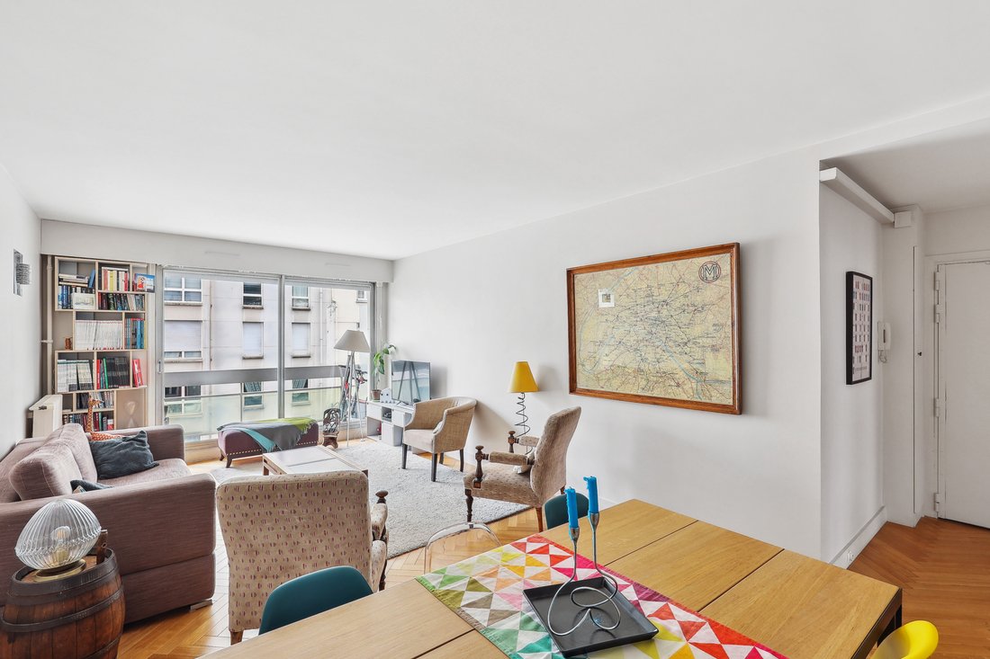 Apartment in Palais Royal, Paris 1er Arrondissement, Paris 5 - 15870212