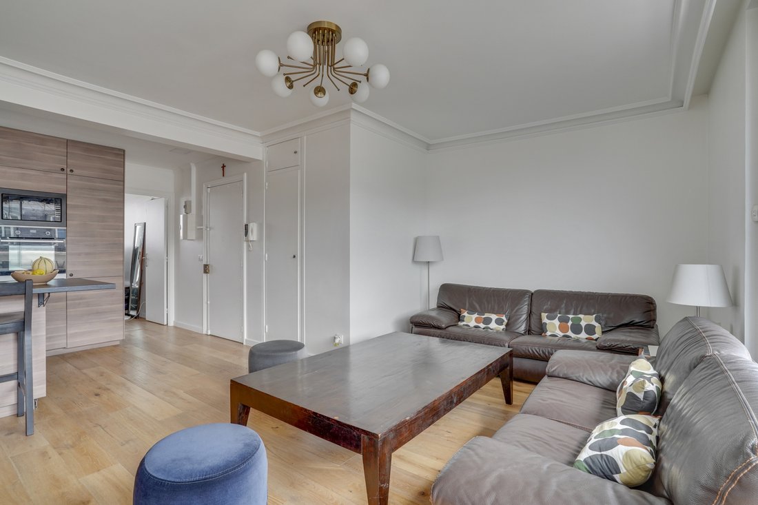 Apartment in Hôtel de Ville-Planchette, Levallois-Perret, France 4 - 15870455