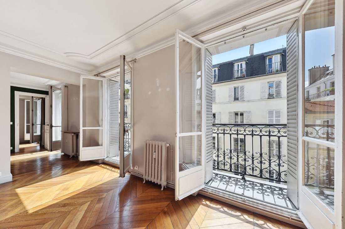 Apartment in Grange Aux Belles-Terrage, Paris 10e Arrondissement, Paris 1 - 15868891