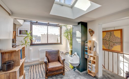 Apartment in Lorette-Martyrs, Paris 9e Arrondissement, Paris 1