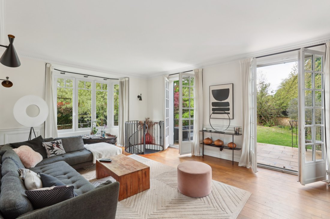House in Napoleon, Maisons-Laffitte, France 4 - 15870520
