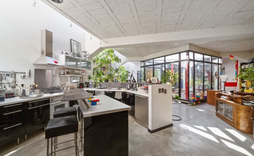 House in Centre, Nanterre, France 1