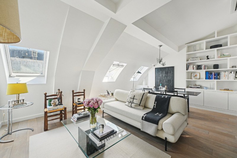 Apartment in Palais Royal, Paris 1er Arrondissement, Paris 1 - 15868734