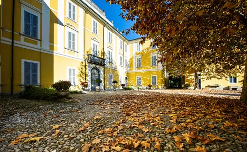 Villa in Valbrembo, Lombardy, Italy 1