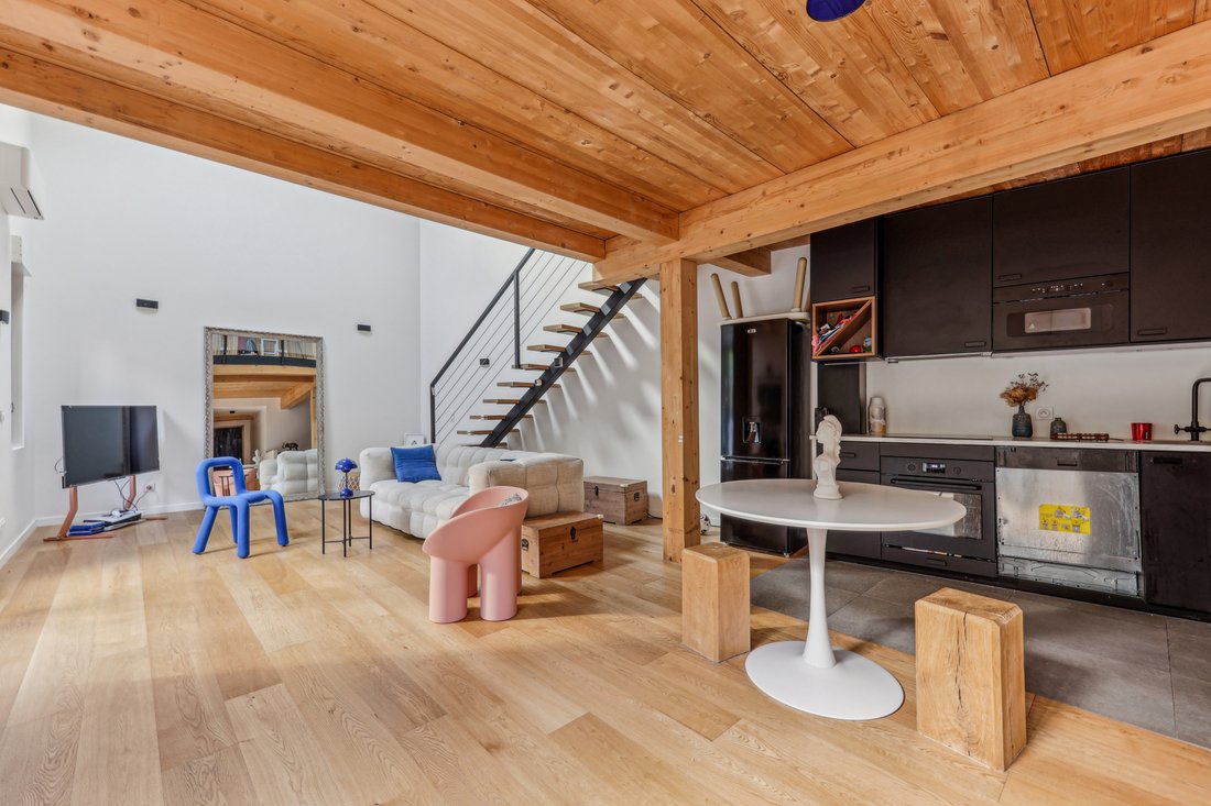 Apartment in Palais Royal, Paris 1er Arrondissement, Paris 3 - 15869217