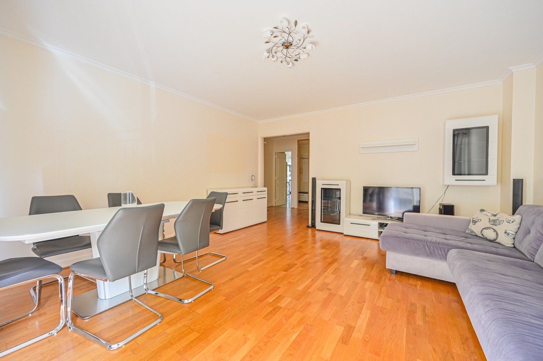 Apartment in La Plaine des Sablons, Neuilly-sur-Seine, France 4 - 15869745