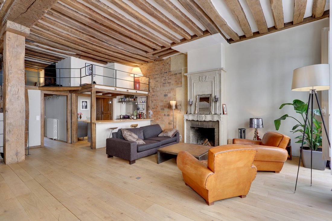 Apartment in Palais Royal, Paris 1er Arrondissement, Paris 1 - 15869876