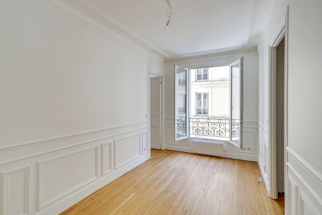 Apartment in Grange Aux Belles-Terrage, Paris 10e Arrondissement, Paris 1 - 15869396