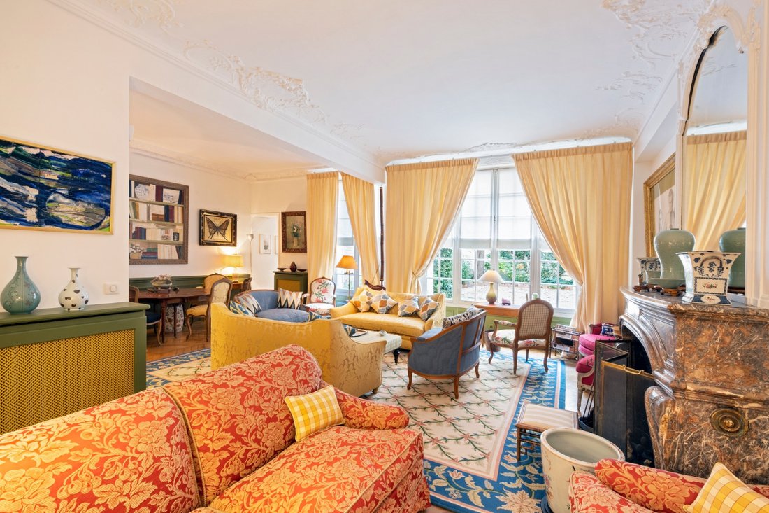 Apartment in Palais Royal, Paris 1er Arrondissement, Paris 1 - 15869938