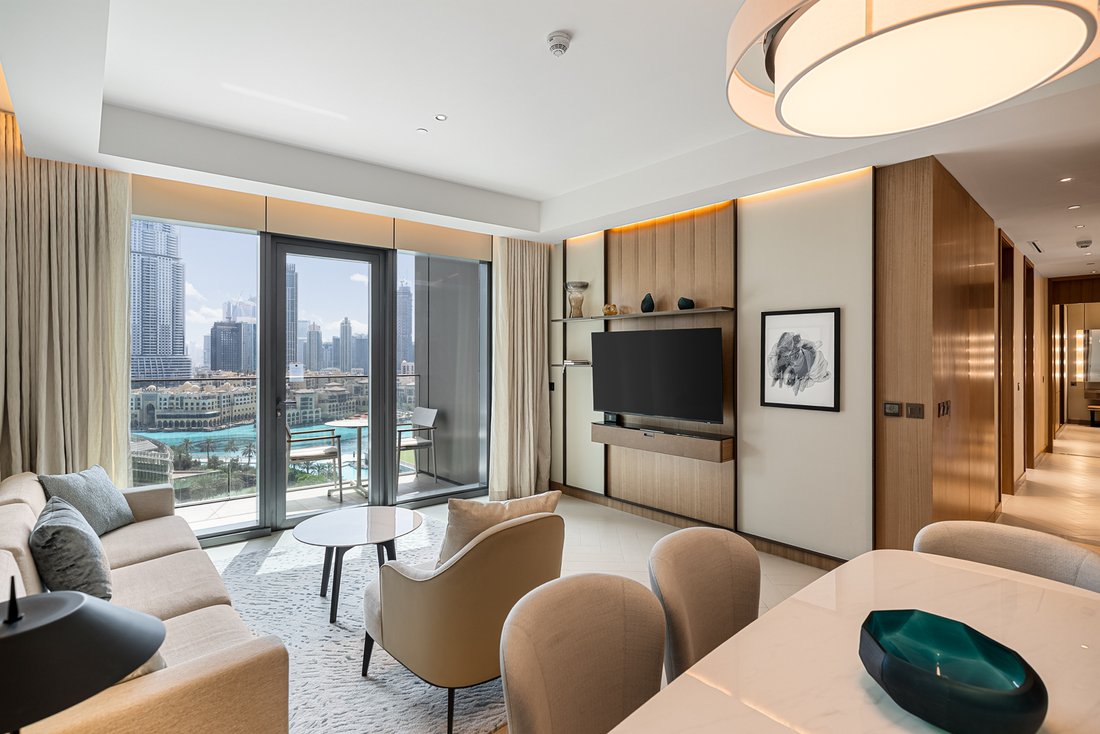 Apartment in Burj Khalifa Lake, Downtown Dubai, Dubai 5 - 15868454