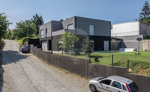House in Madalena, Porto District, Portugal 1