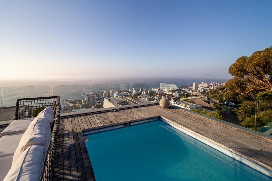 Apartment in Bantry Bay, Cape Town, South Africa 2 - 15871321