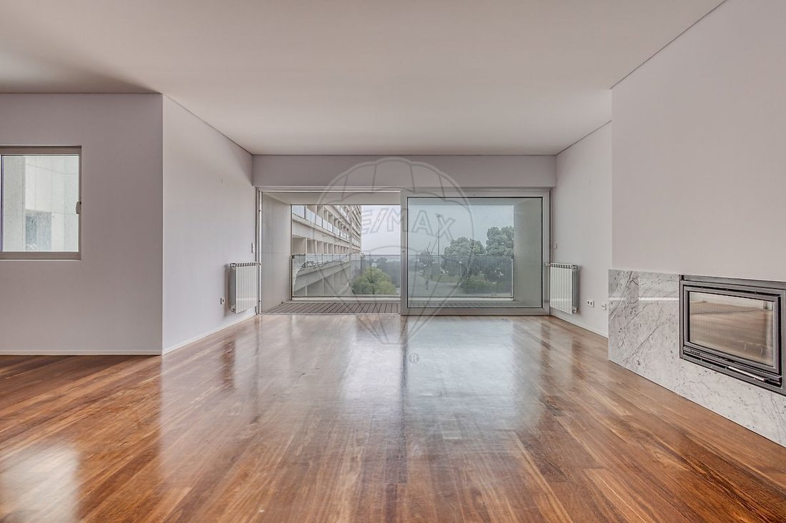 Apartment in Matosinhos e Leca da Palmeira, Porto District, Portugal 5 - 15871228