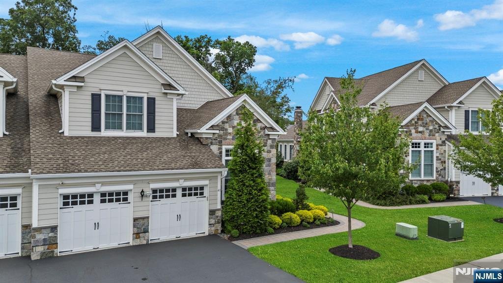 House in Franklin Lakes, New Jersey, United States 4 - 15872937