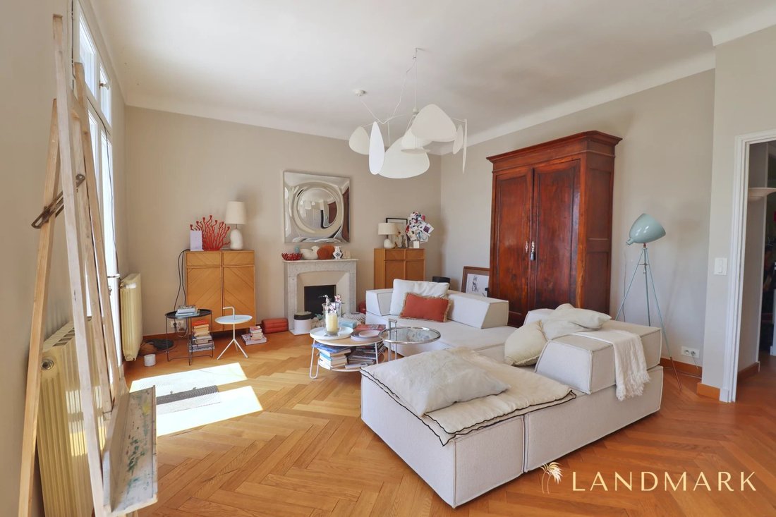 House in Grasse, Provence-Alpes-Côte d'Azur, France 3 - 15872062