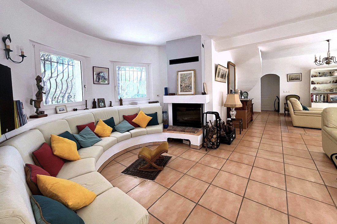 House in Ventabren, Provence-Alpes-Côte d'Azur, France 3 - 15871066