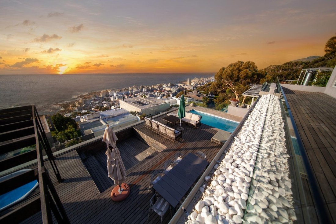 Apartment in Bantry Bay, Cape Town, South Africa 5 - 15871321