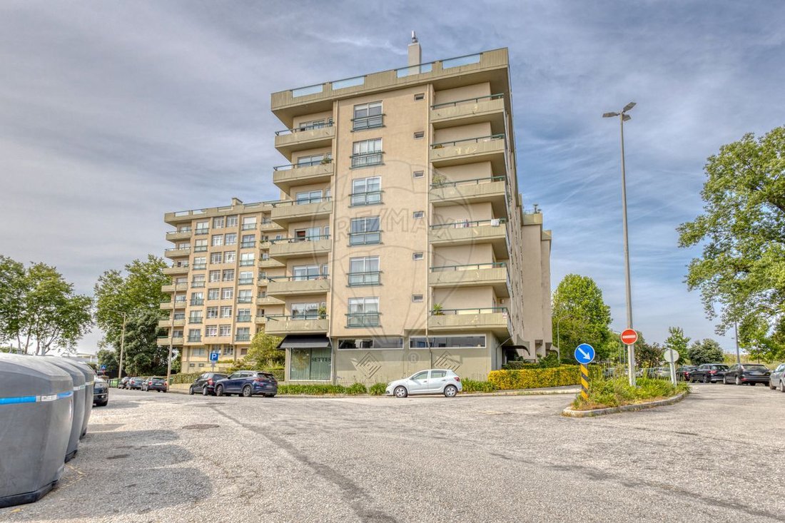 Apartment in Aldoar, Foz do Douro e Nevogilde, Porto District, Portugal 3 - 15871167