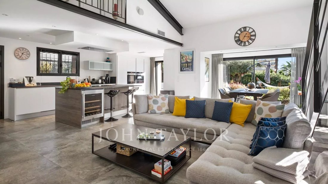House in Cannes, Provence-Alpes-Côte d'Azur, France 5 - 14967570