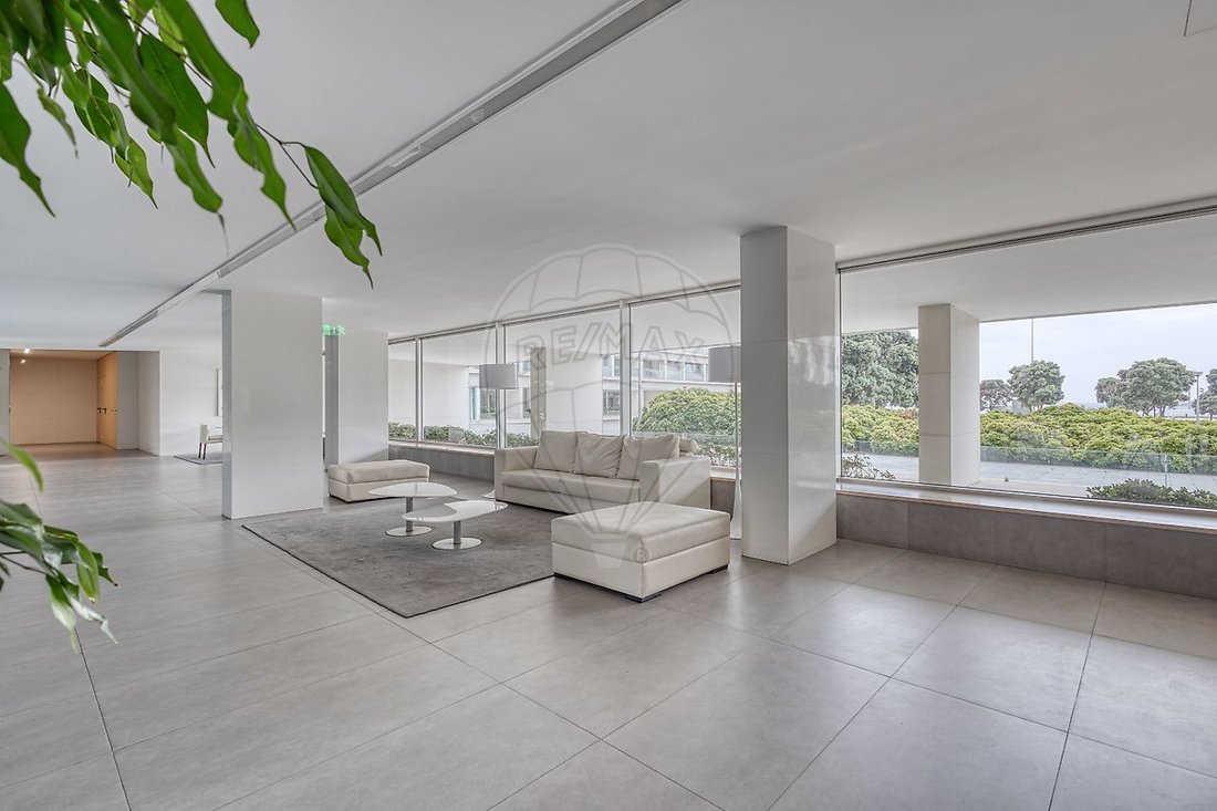 Apartment in Matosinhos e Leca da Palmeira, Porto District, Portugal 1 - 15871228