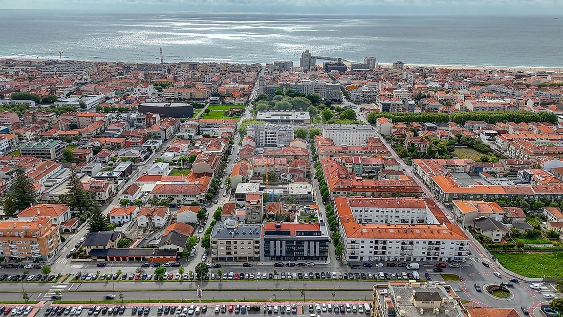 Apartment in Espinho, Aveiro District, Portugal 1 - 15871087