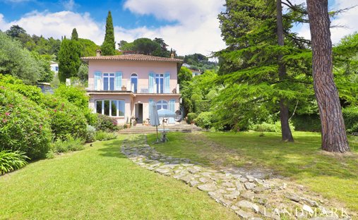 House in Grasse, Provence-Alpes-Côte d'Azur, France 1