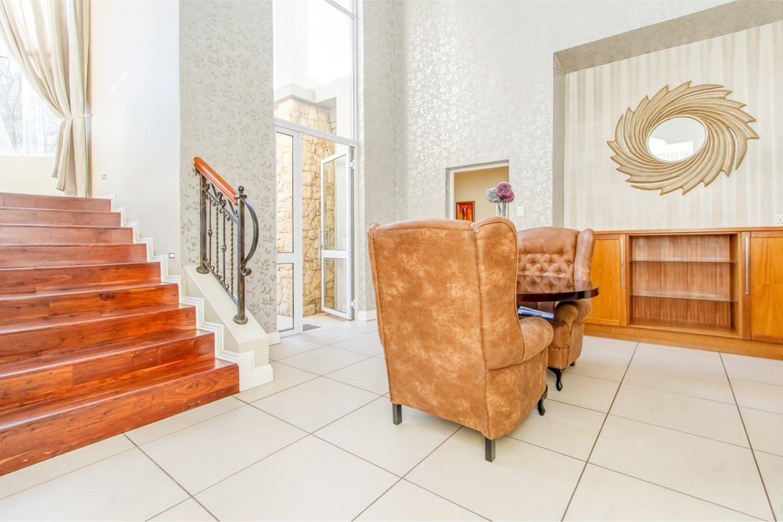 House in Chartwell, Gauteng, South Africa 4 - 15871331
