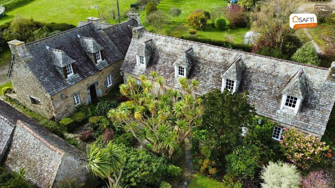 House in Locquirec, Brittany, France 1 - 15871477