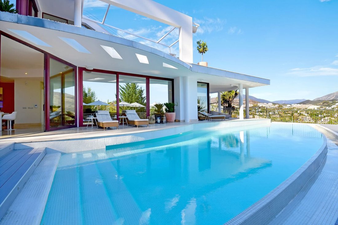 Villa in Puerto Banus, Marbella, Spain 2 - 15870999