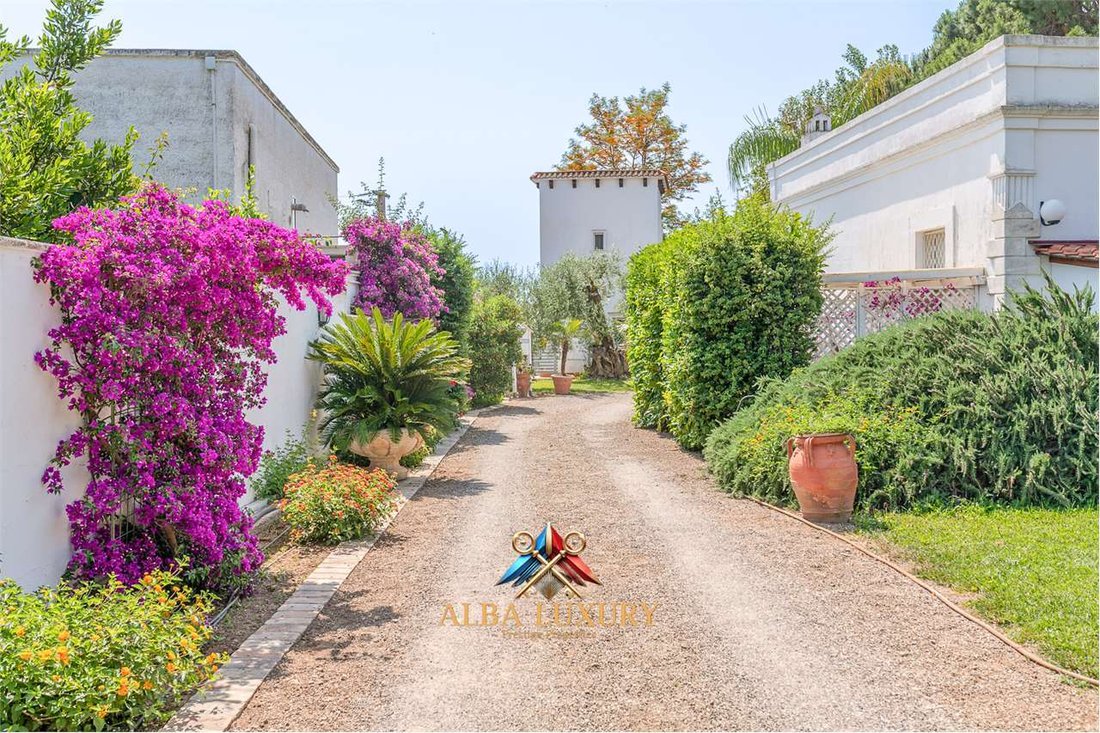Villa en Apulia, Italia 1 - 15346312