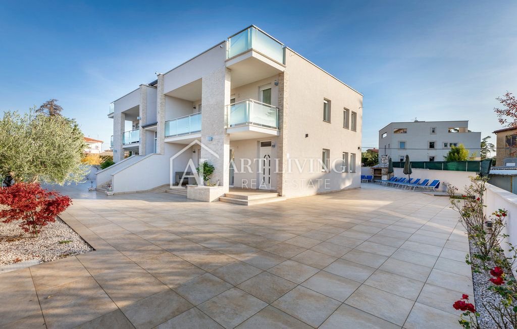 House in Umag, Istria County, Croatia 2 - 15870797