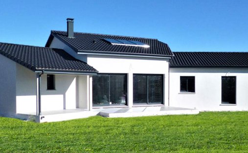 House in Montaigut-sur-Save, Occitania, France 1