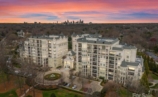 Condo in Charlotte, North Carolina, United States 1