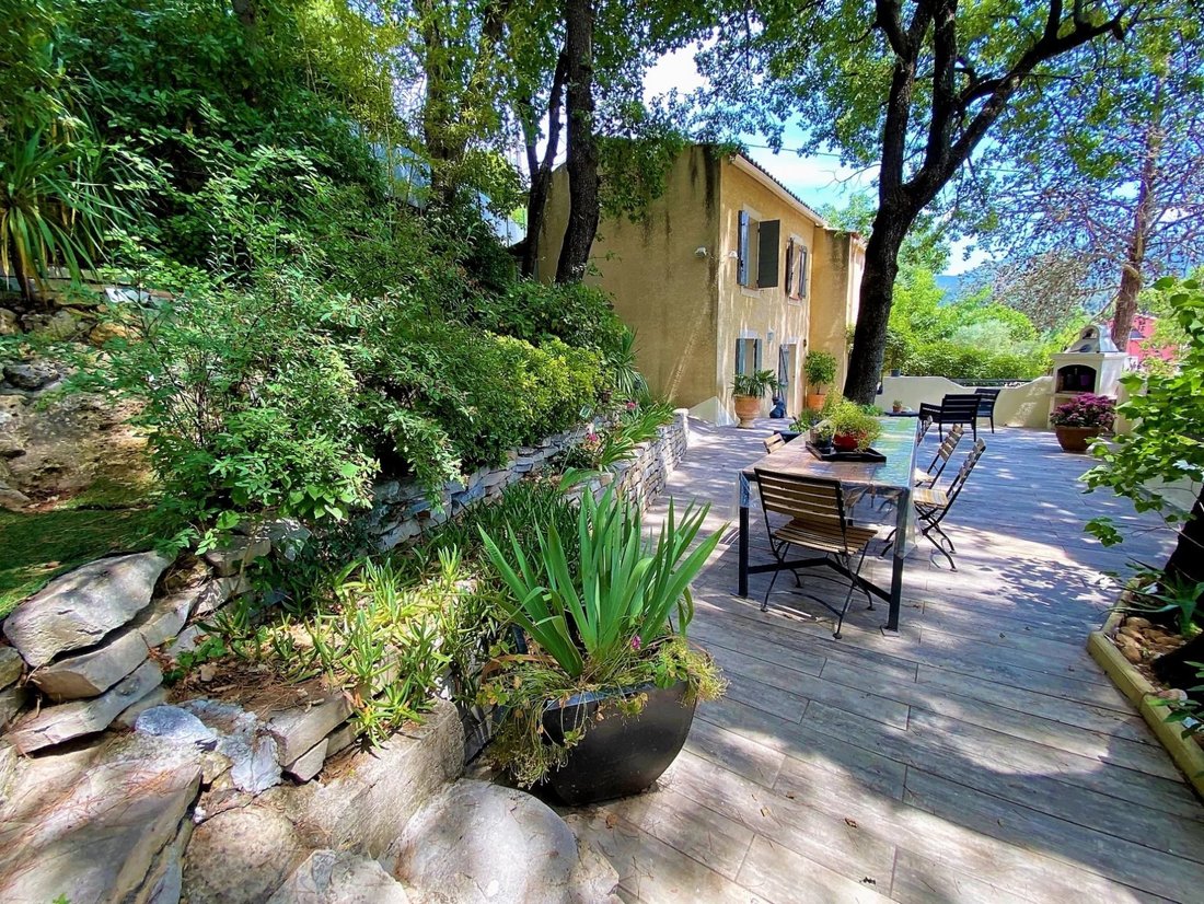 Villa in Sud, Auriol, France 5 - 15871866