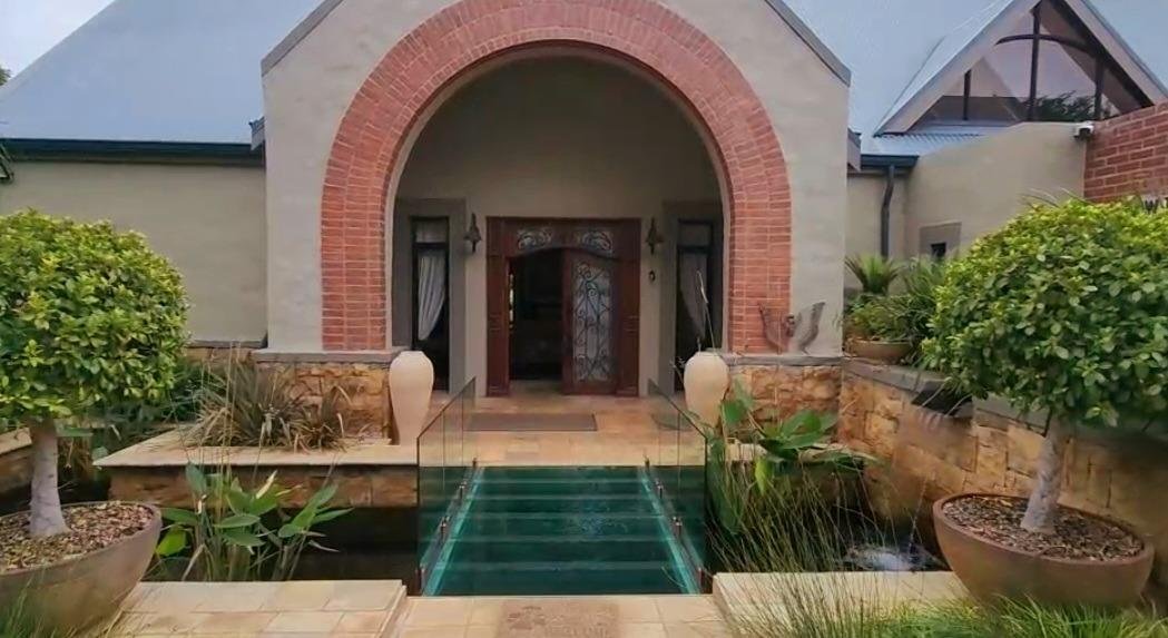Farm Ranch in Bela-Bela, Limpopo, South Africa 5 - 15871328