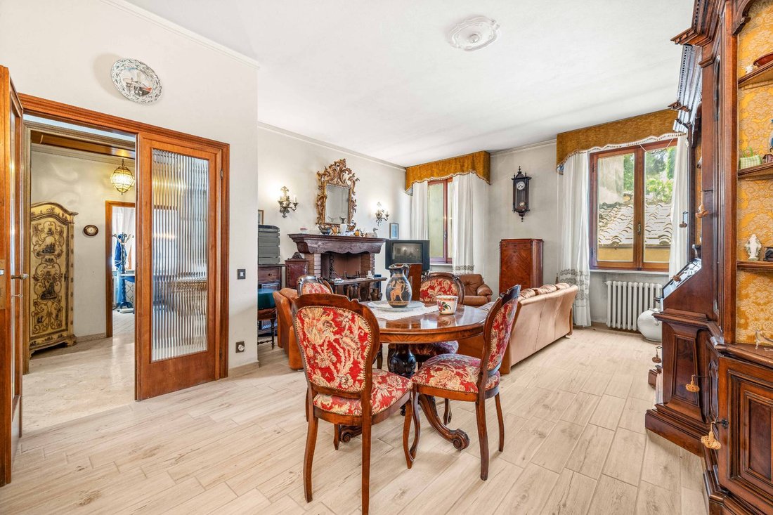 Apartment in San Gimignano, Tuscany, Italy 1 - 15872574