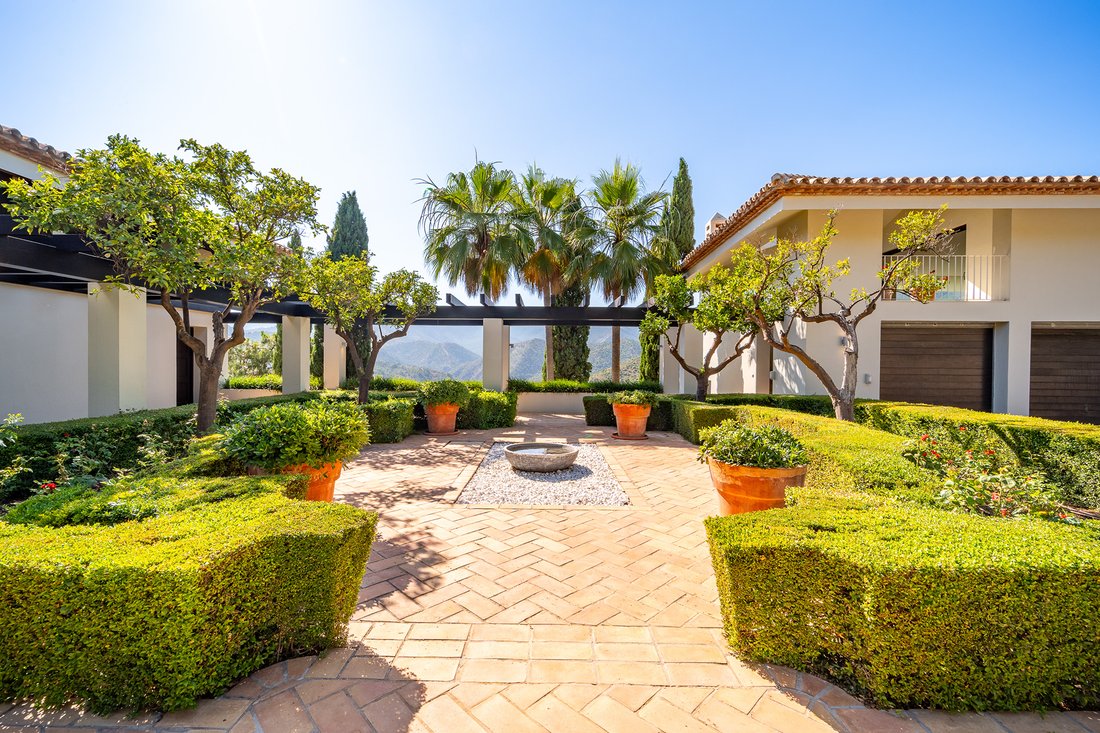 House in La Zagaleta, Benahavis, Andalusia 4 - 15871389