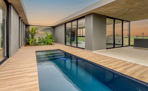 House in Dolphin Coast, KwaZulu-Natal, South Africa 1