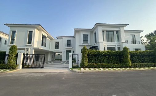 Casa a Sala Thammasop, Bangkok, Thailandia 1