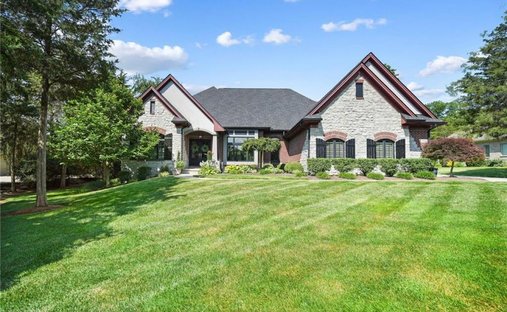 House in Five Points, Ohio, United States 1