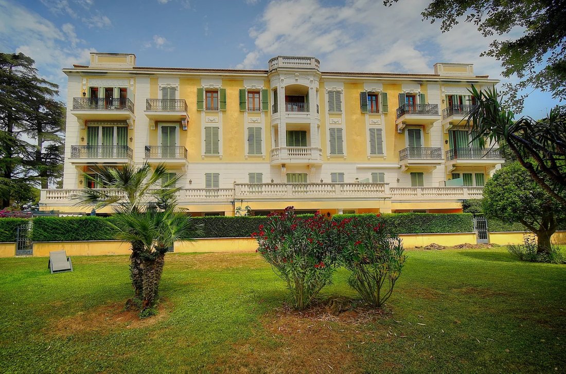 Apartment in Camp Long, Cannes, France 4 - 15873428