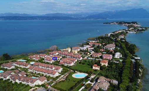 Apartment in Center, Sirmione, Lombardy 1