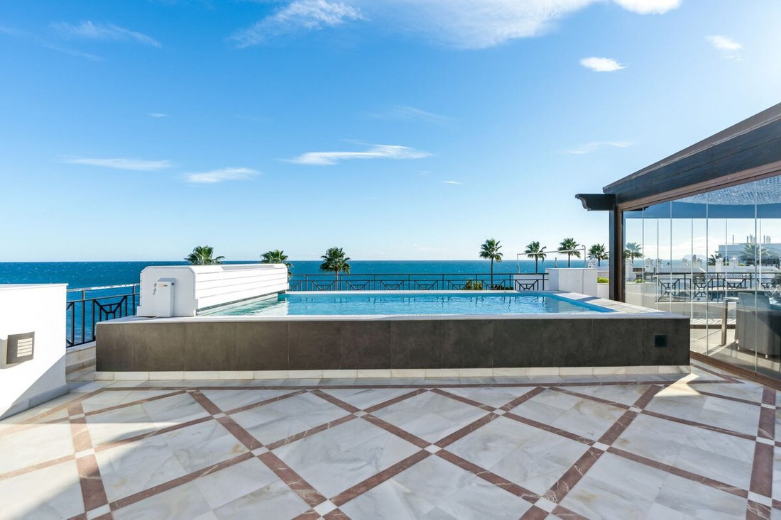 Penthouse in Estepona, Andalusia, Spain 5 - 15873293