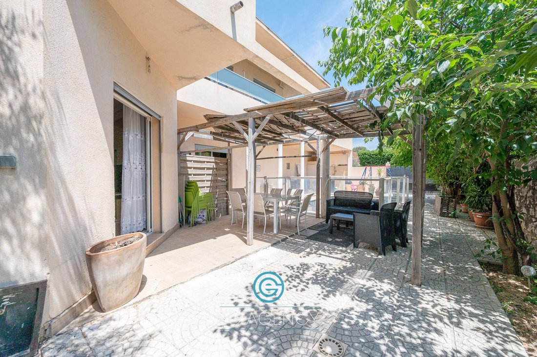 Villa in Vieille Chapelle, 8e Arrondissement, Marseille 5 - 15874795